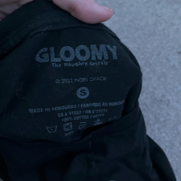 Medium Gloomy T shirt - Picture 3 of 3